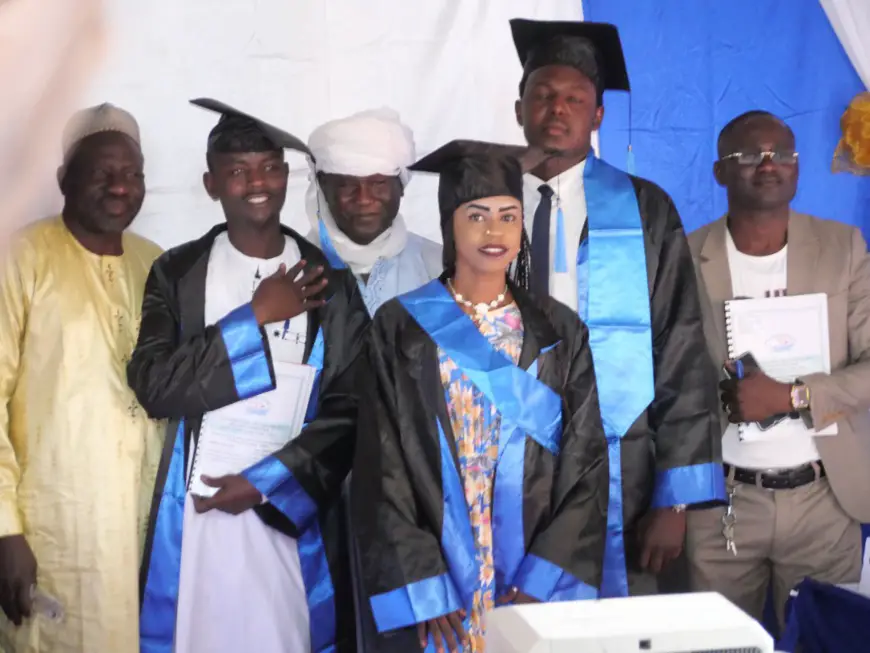 Tchad : 10 étudiants du complexe des formations sanitaires "La Merveille" soutiennent leur mémoire