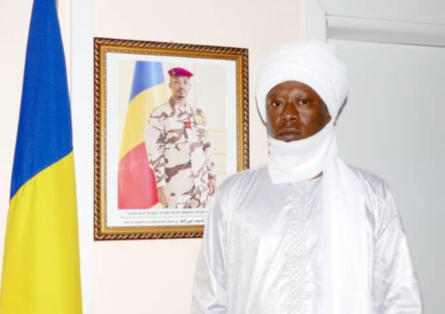 Tchad : le nouveau DGA des douanes et droits indirects installé Tchad : le nouveau DGA des douanes et droits indirects installé