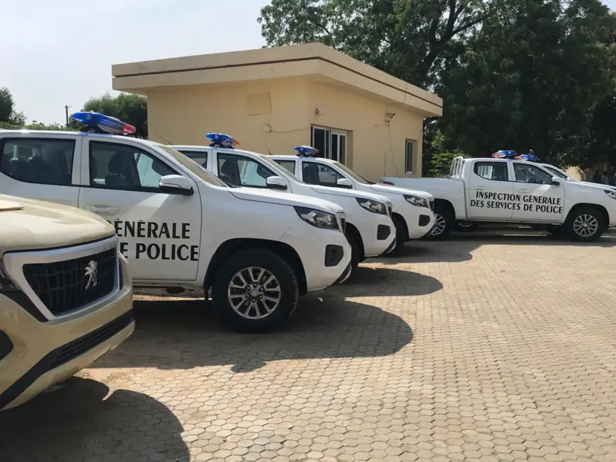 Tchad : le PAASIT remet des matériels roulants au ministère de la Sécurité publique