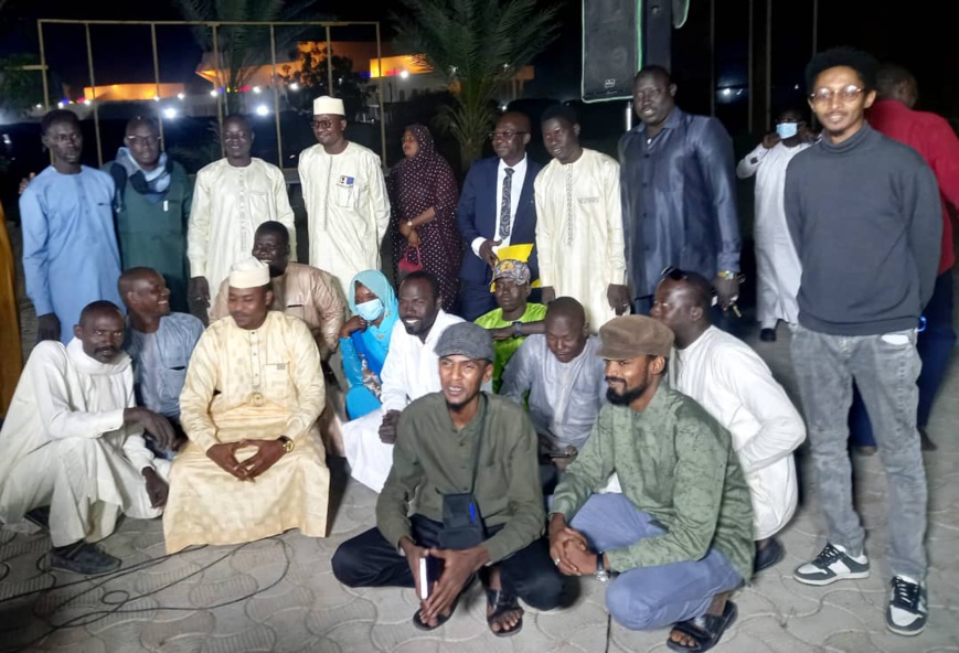 Tchad : 22 ans de la disparition de Ahmat Pecos, "il faut penser aux artistes quand ils sont en vie" Tchad : 22 ans de la disparition de Ahmat Pecos, "il faut penser aux artistes quand ils sont en vie"