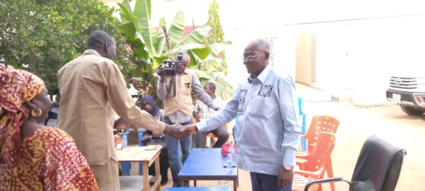 Tchad : les militants de l'URD du Moyen-Chari présentent leurs vœux de nouvel an à leur président national Tchad : les militants de l'URD du Moyen-Chari présentent leurs vœux de nouvel an à leur président national