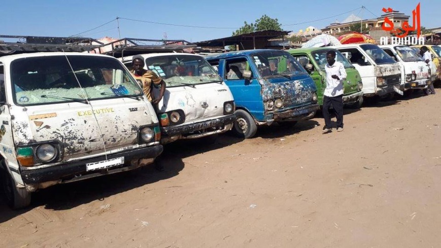 Tchad : les dangers des véhicules délabrés de transport en commun à N’Djamena Tchad : les dangers des véhicules délabrés de transport en commun à N’Djamena