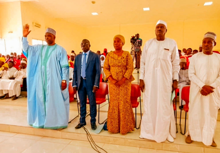 Tchad : les nouveaux membres de la HAMA prêtent serment à la Cour suprême Tchad : les nouveaux membres de la HAMA prêtent serment à la Cour suprême