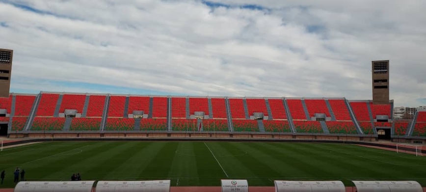 Maroc : le Stade de Fès, un des plus anciens du Royaume, abrite des compétitions nationales et internationales. © Djimet Wiche/Alwihda Info Maroc : le Stade de Fès, un des plus anciens du Royaume, abrite des compétitions nationales et internationales. © Djimet Wiche/Alwihda Info