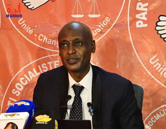 Tchad : « la population de Mayo Kebbi Ouest doit se lever contre la privatisation de la cimenterie » (Yaya Dillo) Tchad : « la population de Mayo Kebbi Ouest doit se lever contre la privatisation de la cimenterie » (Yaya Dillo)