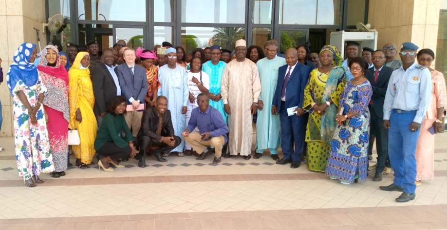 Tchad : dialogue interinstitutionnel pour renforcer la protection des droits de l'Homme Tchad : dialogue interinstitutionnel pour renforcer la protection des droits de l'Homme