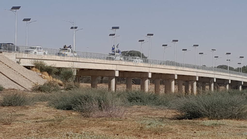 Tchad : une délégation visite le pont de Koundjourou dans la province du Batha Tchad : une délégation visite le pont de Koundjourou dans la province du Batha