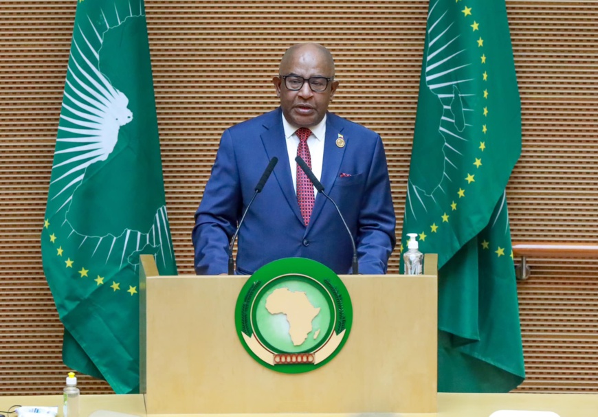 Le président des Comores Azali Assoumani prend les rênes de l'Union Africaine Le président des Comores Azali Assoumani prend les rênes de l'Union Africaine