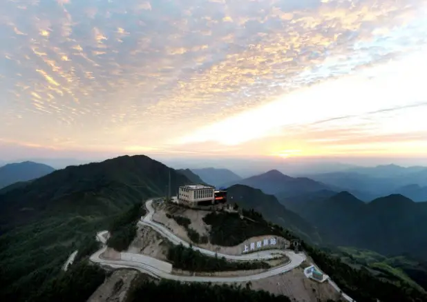 Photo shows the Shanghuang Atmospheric Boundary Layer and Eco-Environment Observatory sponsored by the Chinese Academy of Sciences in Wuyi county, east China's Zhejiang province. (Photo by Zhang Jiancheng/People's Daily Online)