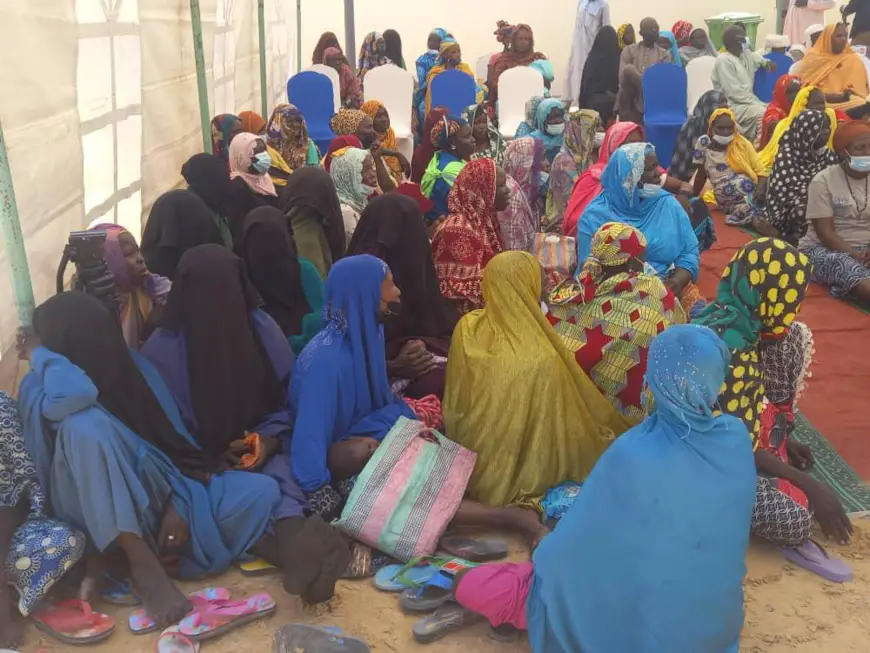 Tchad : une délégation de la Banque mondiale visite le camp des réfugiés de Kalambari