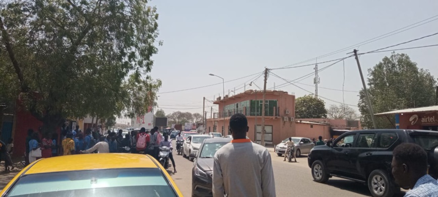 N'Djamena : bagarre entre étudiantes dans un salon de coiffure N'Djamena : bagarre entre étudiantes dans un salon de coiffure
