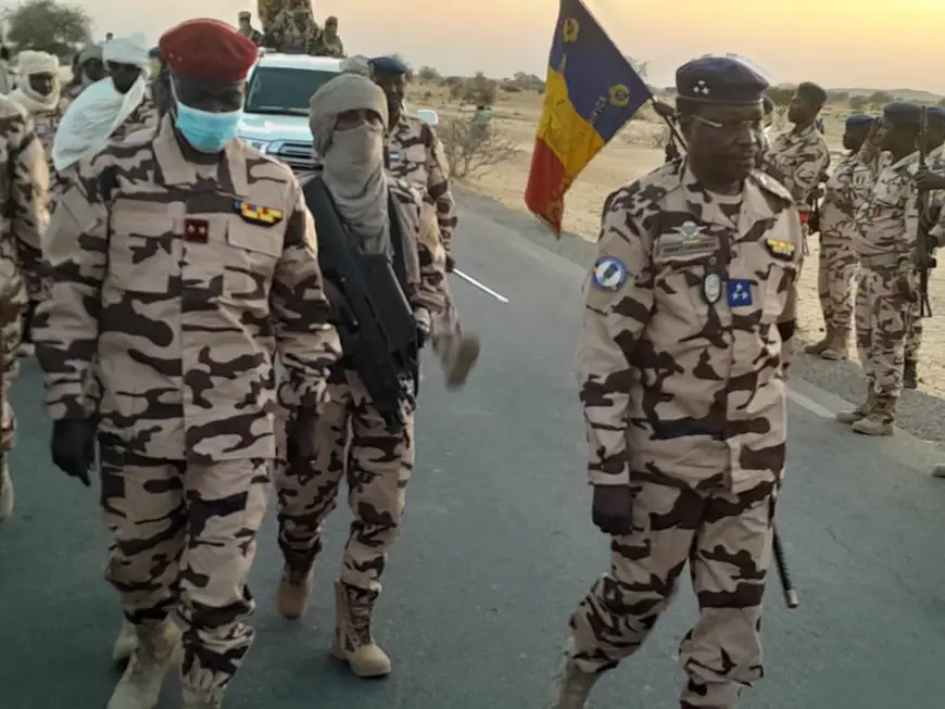 Tchad : le directeur général de la Gendarmerie inspecte les légions en province