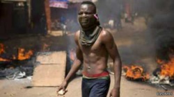 Burkina Faso: Des affrontements entre groupes de jeunes gens et la police Burkina Faso: Des affrontements entre groupes de jeunes gens et la police