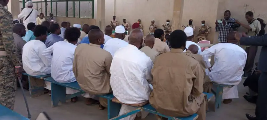 D'ex-combattants du FACT lors de leur jugement à la prison de Klessoum. © Alwihda Info