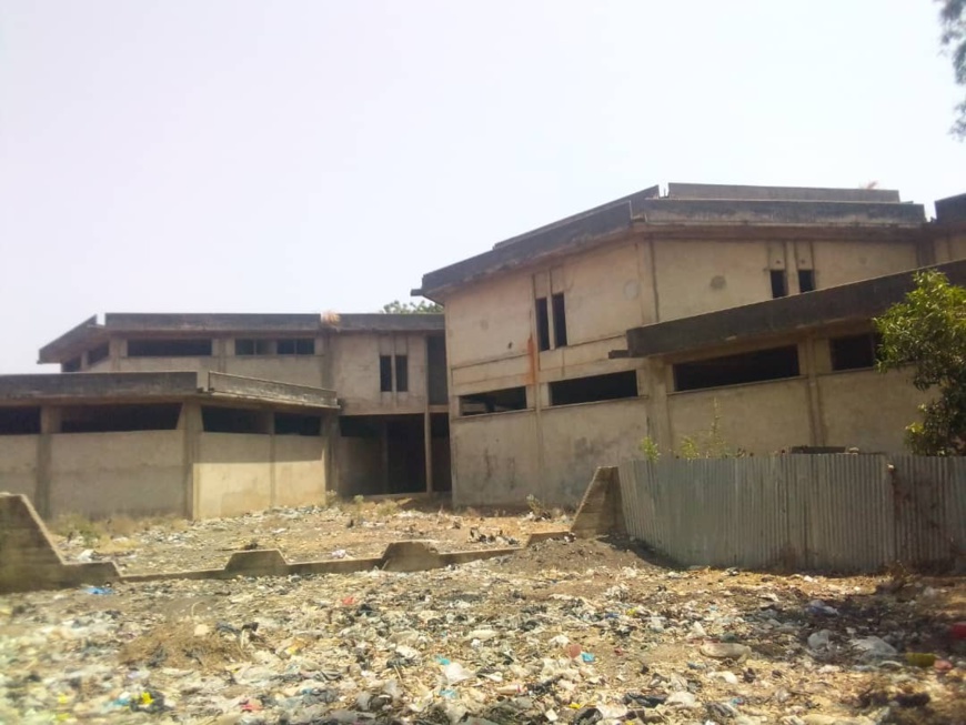 Tchad : 50 ans plus tard, la résidence inachevée de Ngarta Tombalbaye Tchad : 50 ans plus tard, la résidence inachevée de Ngarta Tombalbaye