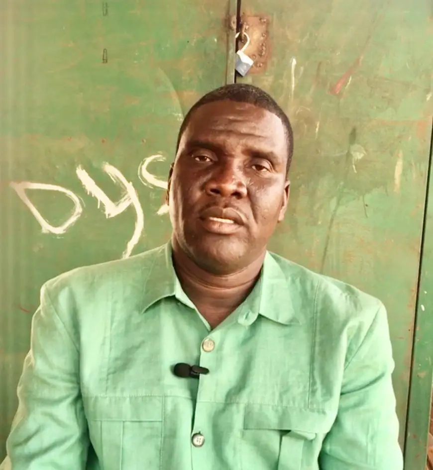 Brahim Beassem Mbayambé, président du Centre de Formation métallurgique de la menuiserie métallique pour les jeunes (CFMMMJ). © Mbaïnaissem Gédéon/Alwihda Info
