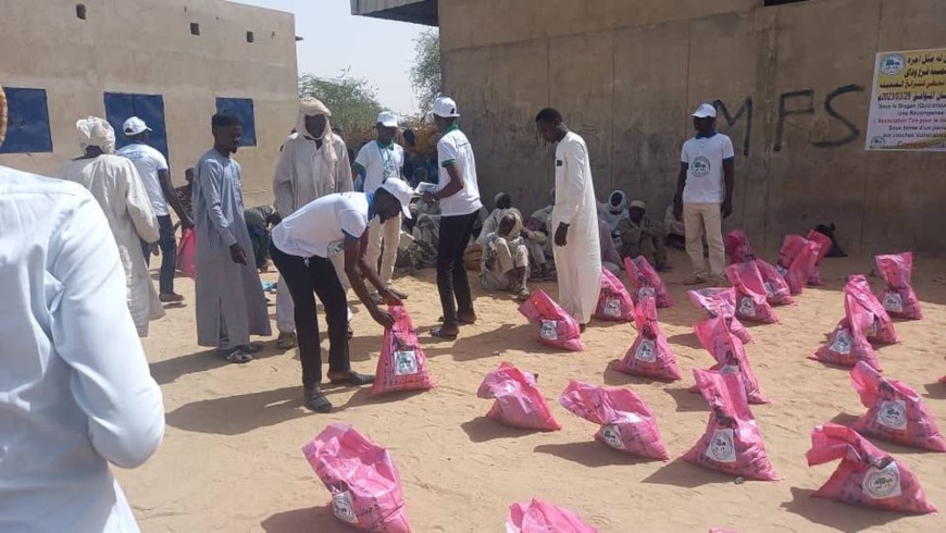 Tchad : des kits alimentaires distribués aux lépreux d'Abéché pour le Ramadan Tchad : des kits alimentaires distribués aux lépreux d'Abéché pour le Ramadan