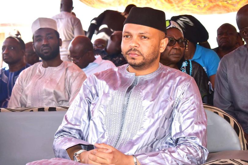 Tchad : le gouvernement rappelle les ONG internationales à l'ordre pour le recrutement des étrangers Tchad : le gouvernement rappelle les ONG internationales à l'ordre pour le recrutement des étrangers