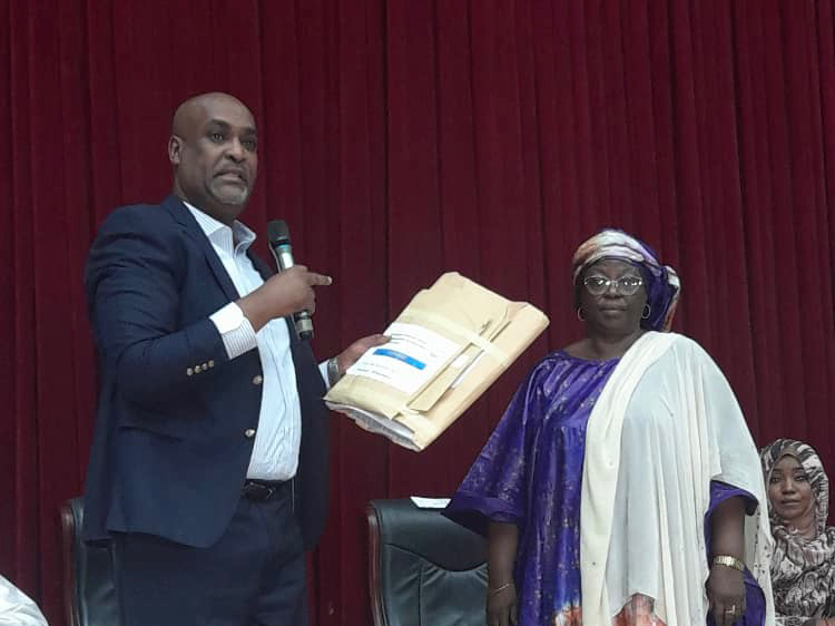 Référendum au Tchad : la mission de la CONOREC lance le compte à rebours à N’Djamena Référendum au Tchad : la mission de la CONOREC lance le compte à rebours à N’Djamena