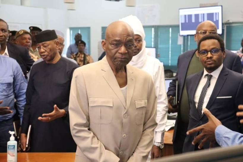 Tchad : le premier ministre en visite d'inspection à Komé Tchad : le premier ministre en visite d'inspection à Komé