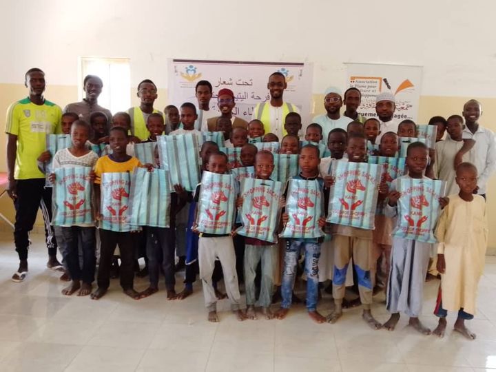 Tchad : l'association Ata'a Al-Khariya habille les orphelins pour la fête Tchad : l'association Ata'a Al-Khariya habille les orphelins pour la fête
