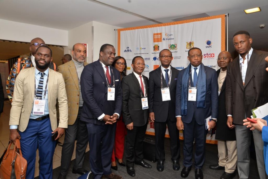 Investissement : le Cameroun expose sur ses potentialités économiques à Paris