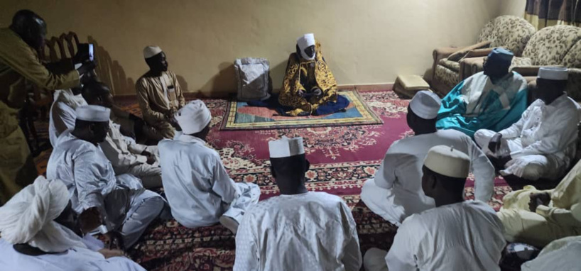 Le Sultan du Ouaddaï au Cameroun pour le 75ème anniversaire de règne du Sultan de Goulfeye Le Sultan du Ouaddaï au Cameroun pour le 75ème anniversaire de règne du Sultan de Goulfeye