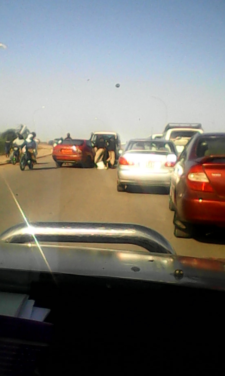 Tchad : Les douaniers sont-ils vomis par la population ? Tchad : Les douaniers sont-ils vomis par la population ?