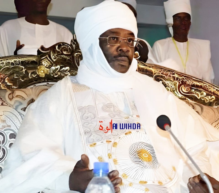 Tchad : l'ancien sultan du Dar Ouaddaï nommé conseiller présidentiel Tchad : l'ancien sultan du Dar Ouaddaï nommé conseiller présidentiel