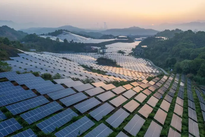 Photo shows photovoltaic panels in an abandoned mining area in Pingxiang, east China's Jiangxi province. (Photo by Xiao Nanbo/People's Daily Online)