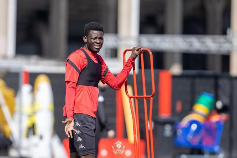 Le footballeur tchadien Marius annonce son départ du RFC Seraing Le footballeur tchadien Marius annonce son départ du RFC Seraing