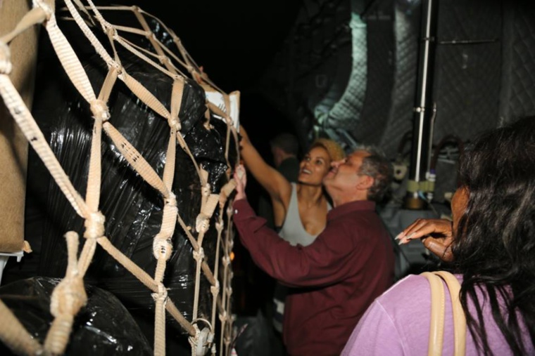Un cargo militaire français achemine des vivres en Centrafrique. Credit photo : DIASPORA MEDIA Un cargo militaire français achemine des vivres en Centrafrique. Credit photo : DIASPORA MEDIA