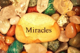 Voici les miracles qui accompagneront ceux qui auront cru