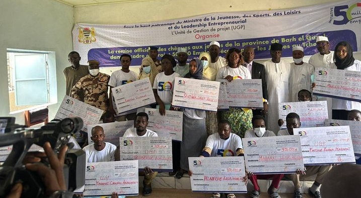 Tchad : remise des chèques aux 25 bénéficiaires du projet « Initiative 50 000 Emplois » à Mongo