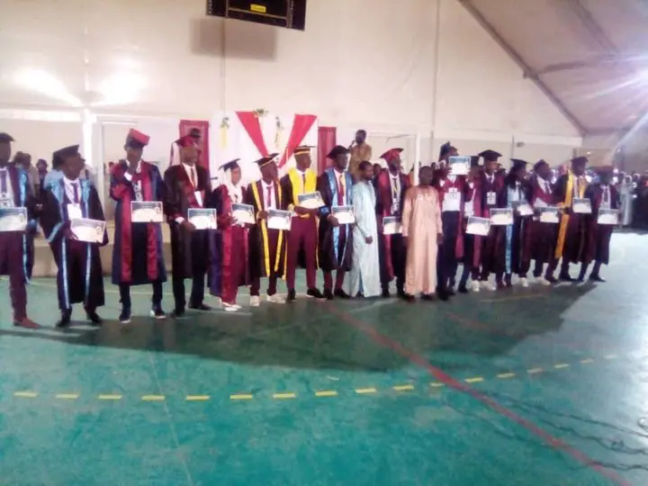 Tchad : cérémonie conjointe de remise de parchemins aux départements de biologie et de géologie de la FSEA