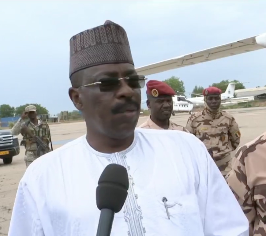 Le ministre des Armées dénonce le "mercenariat de la Libye qui continue à agresser le Tchad" Le ministre des Armées dénonce le "mercenariat de la Libye qui continue à agresser le Tchad"