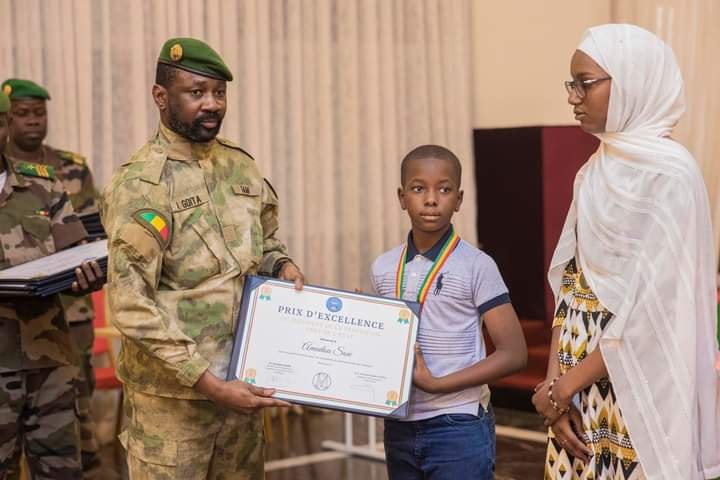 Le Mali va lancer la construction d'un Centre d’intelligence artificielle et de robotique Le Mali va lancer la construction d'un Centre d’intelligence artificielle et de robotique