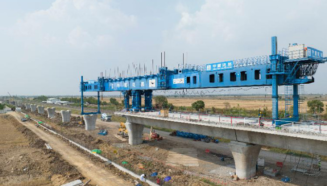 Photo shows the construction site of the section 4-3 of the China-Thailand railway. (Photo by Sun Guangyong/People's Daily)