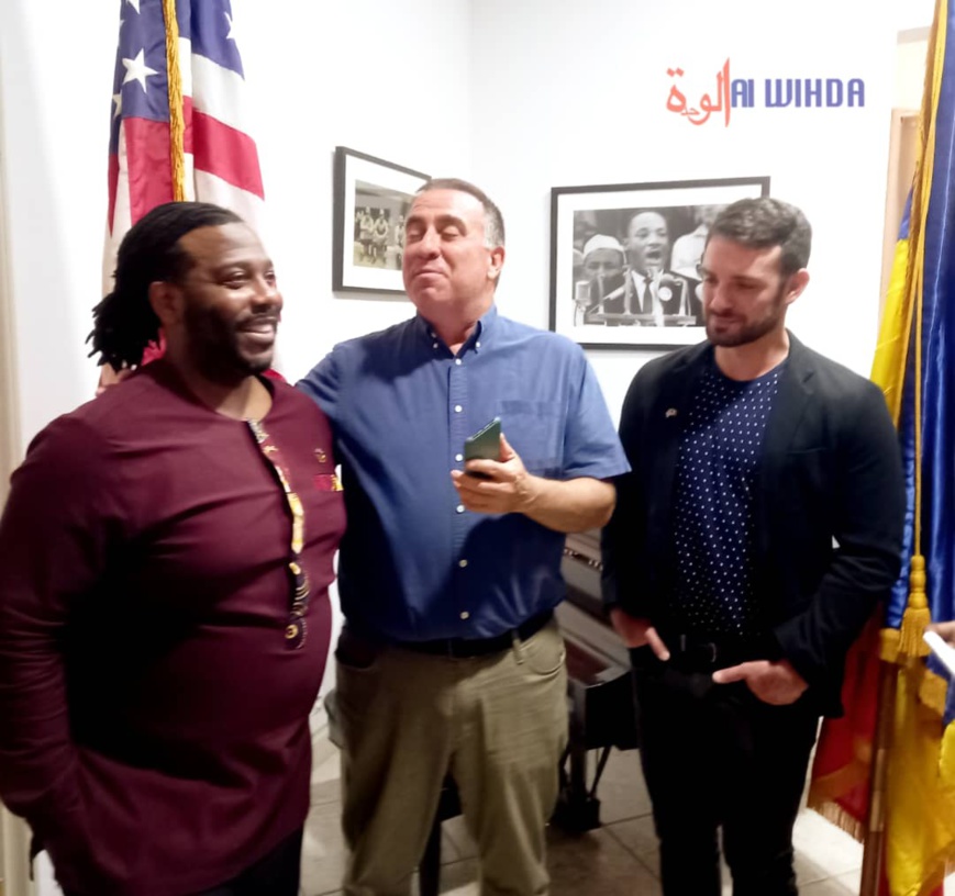 Voix américaines au cœur de N'Djamena : Sydney Outlaw et Danny Zelibor captivent le public tchadien Voix américaines au cœur de N'Djamena : Sydney Outlaw et Danny Zelibor captivent le public tchadien