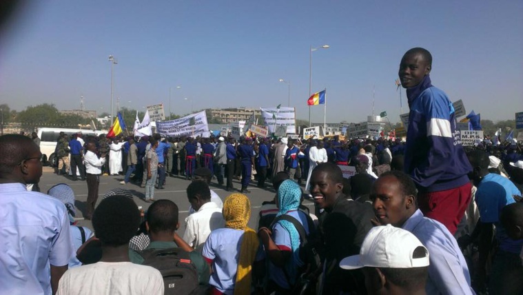 Les tchadiens descendent dans les rues pour dire non à Boko Haram. Crédit photo : Alwihda Info