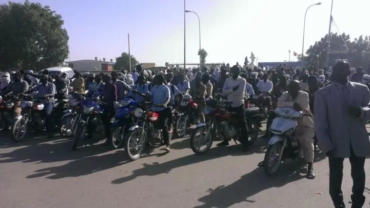 Les tchadiens descendent dans les rues pour dire non à Boko Haram. Crédit photo : Alwihda Info