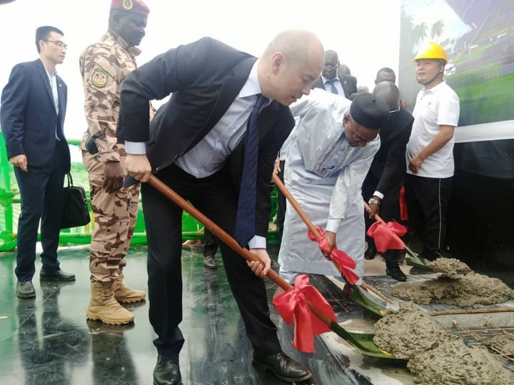 Tchad : la construction du stade de Mandjafa réalisée à 40%, les travaux progressent Tchad : la construction du stade de Mandjafa réalisée à 40%, les travaux progressent