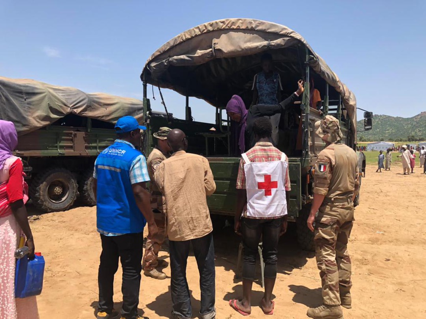Tchad : l'UNHCR et les Forces françaises unissent leurs efforts pour la relocalisation des réfugiés soudanais