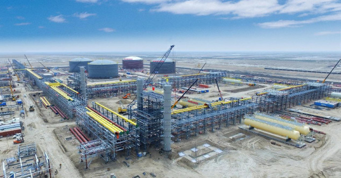 Photo shows the central processing facility of Halfaya oil field in Iraq. (Photo by Ahmed) Photo shows the central processing facility of Halfaya oil field in Iraq. (Photo by Ahmed)