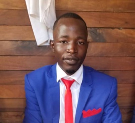 Ouinou Ngassala Romain, étudiant à l'ENSET de l'université de Douala. Ouinou Ngassala Romain, étudiant à l'ENSET de l'université de Douala.