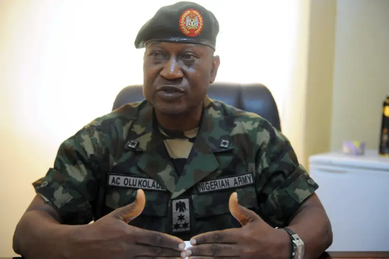 Le porte-parole militaire nigérian le Général Chris Olukolade reconnaît l'avancée des forces tchadiennes