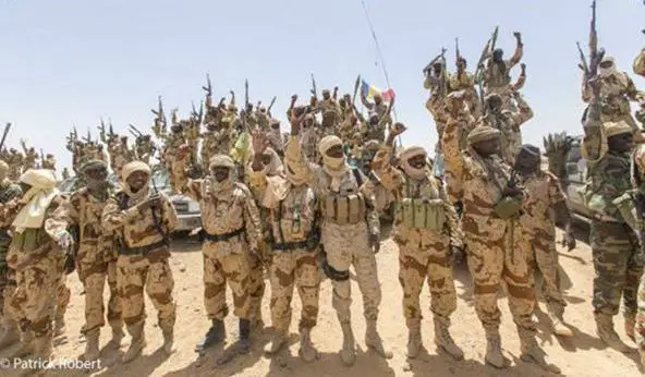 BOKO HARAM : L'armée camerounaise ravitaille les forces tchadiennes à Gambaru en carburant et munitions