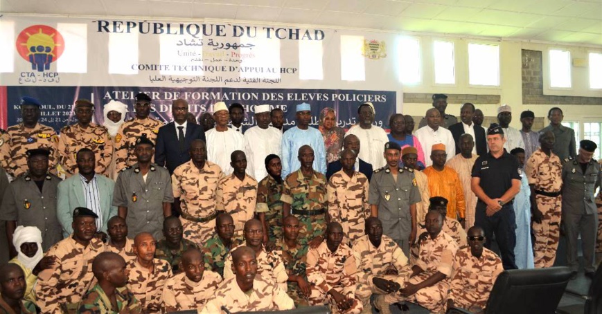 Tchad : des élèves policiers formés au respect des droits de l'Homme Tchad : des élèves policiers formés au respect des droits de l'Homme