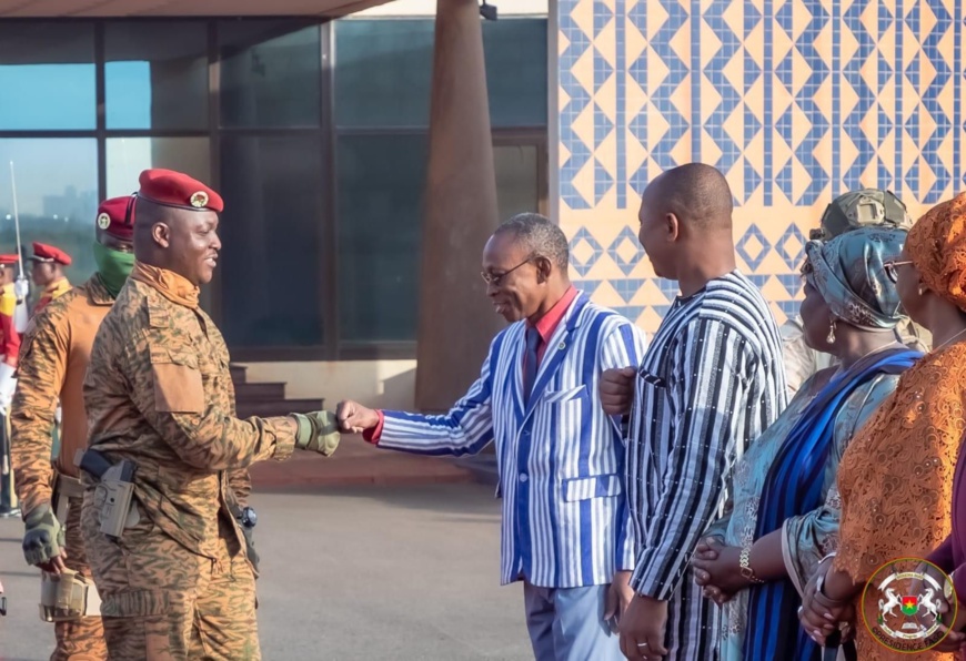 Sommet Russie-Afrique : le président du Faso en route pour Saint Pétersbourg Sommet Russie-Afrique : le président du Faso en route pour Saint Pétersbourg