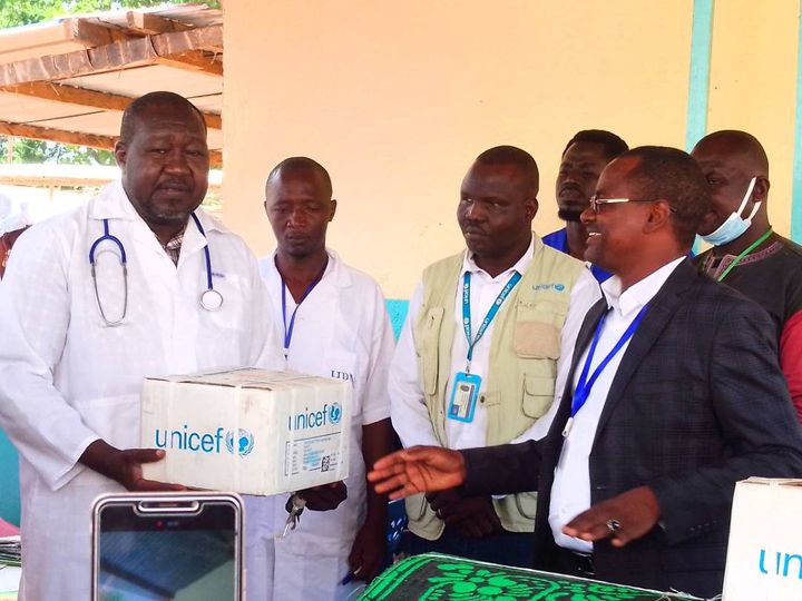 Tchad : l'UNICEF offre un don à l'hôpital provincial de Moundou Tchad : l'UNICEF offre un don à l'hôpital provincial de Moundou